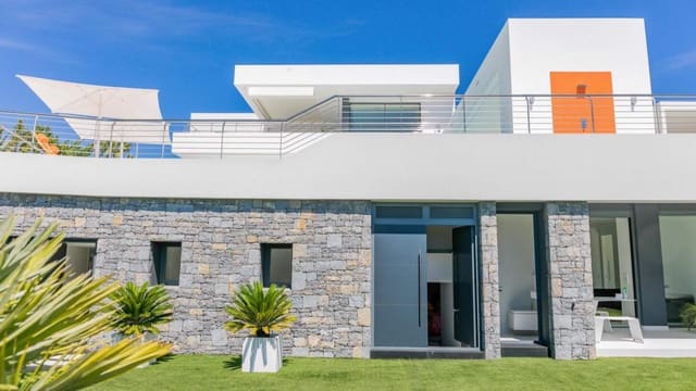7 soveværelse Villa til salg i Moraira, Teulada-Moraira med swimmingpool garage - € 3.250.000 (Ref: 9847731)