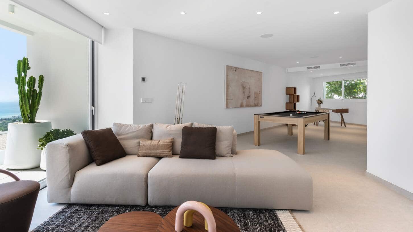 4 bedroom Villa for sale in Altea with pool garage - € 2,146,000 (Ref: 9847735)