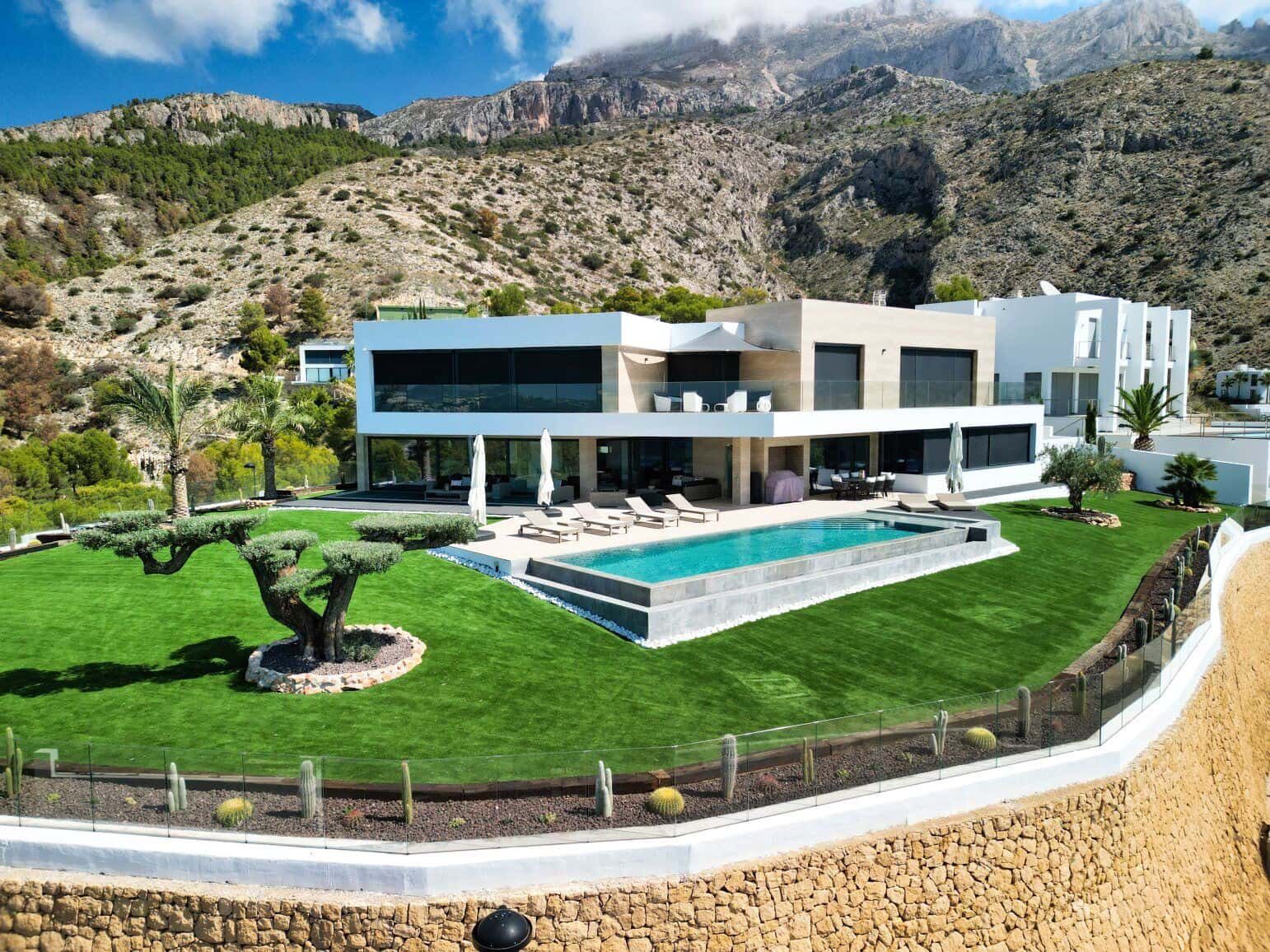 6 quarto Moradia para venda em Altea com piscina garagem - 5 595 000 € (Ref: 9847739)