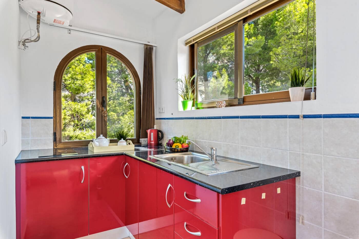 5 bedroom Villa for sale in Altea - € 1,590,000 (Ref: 9847744)