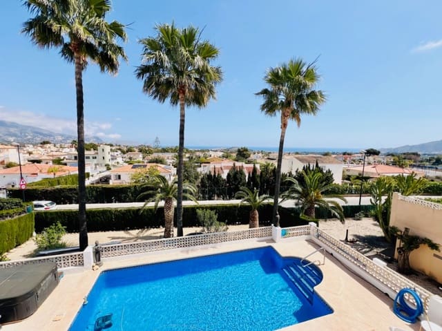 Chalet de 5 habitaciones en La Nucia en venta con piscina garaje - 825.000 € (Ref: 9847746)