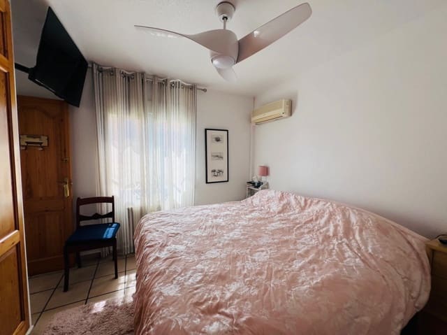 Chalet de 5 habitaciones en La Nucia en venta con piscina garaje - 825.000 € (Ref: 9847746)