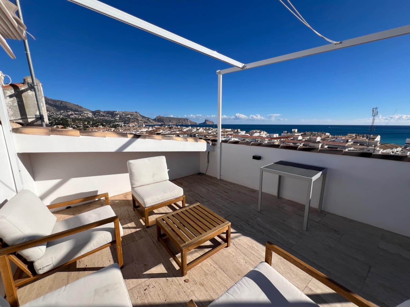 3 bedroom Townhouse for sale in Altea - € 675,000 (Ref: 9847748)