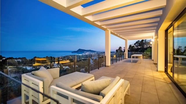 3 soverom Villa til salgs i Altea med svømmebasseng garasje - € 1 295 000 (Ref: 9858717)