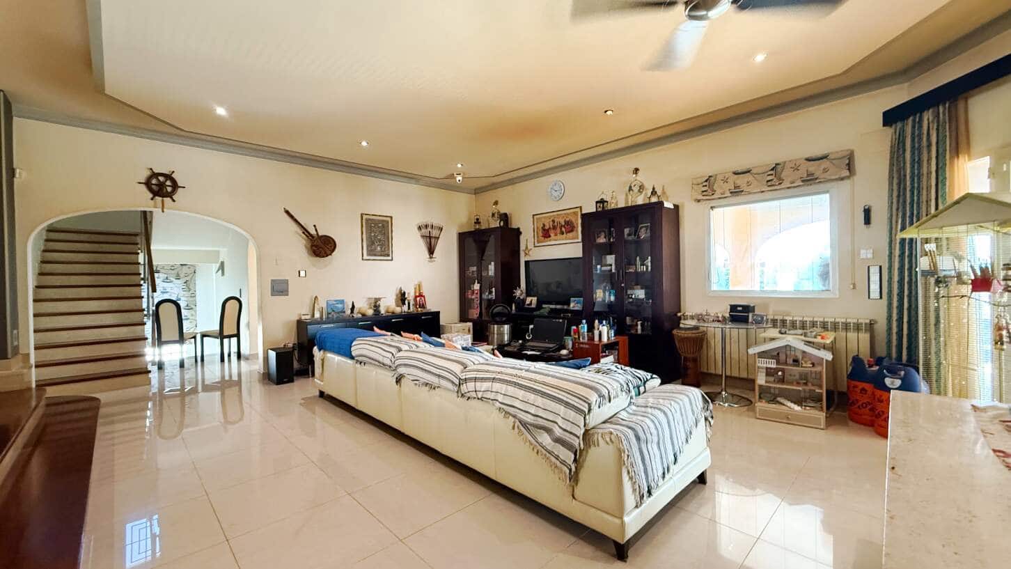4 soverom Villa til salgs i Calpe / Calp med garasje - € 1 100 000 (Ref: 9877149)