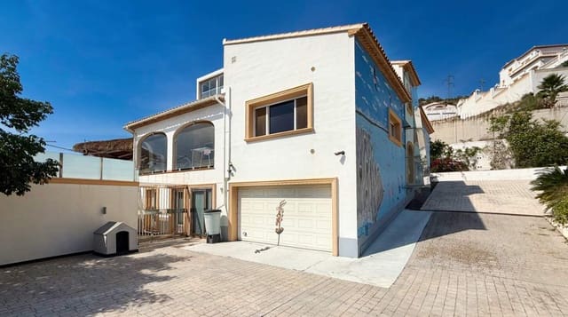 4 soverom Villa til salgs i Calpe / Calp med garasje - € 1 100 000 (Ref: 9877149)