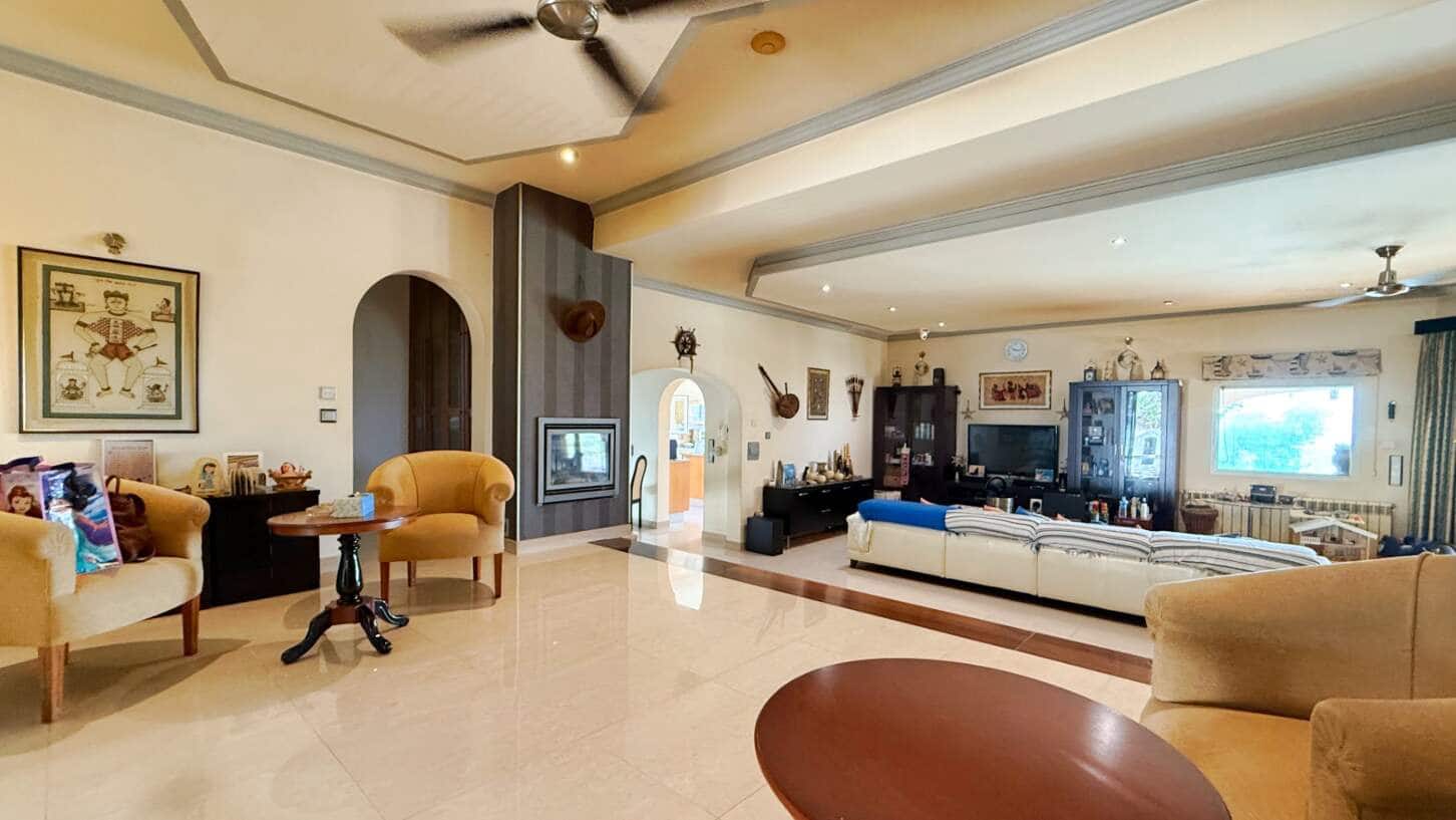 4 soverom Villa til salgs i Calpe / Calp med garasje - € 1 100 000 (Ref: 9877149)
