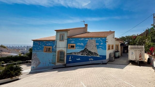 4 soverom Villa til salgs i Calpe / Calp med garasje - € 1 100 000 (Ref: 9877149)