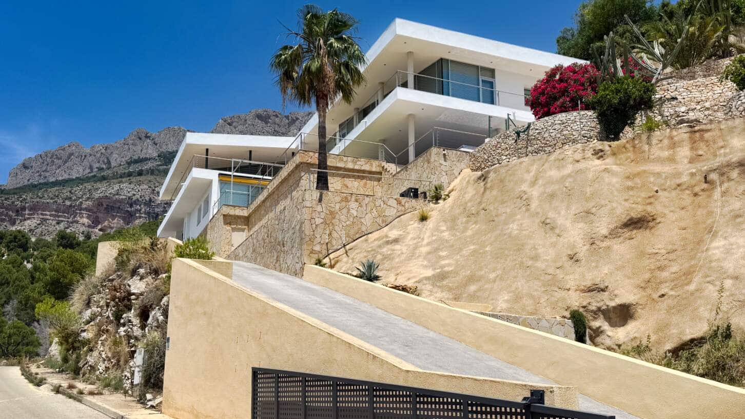 6 slaapkamer Villa te koop in Altea met zwembad garage - € 1.799.000 (Ref: 9888721)