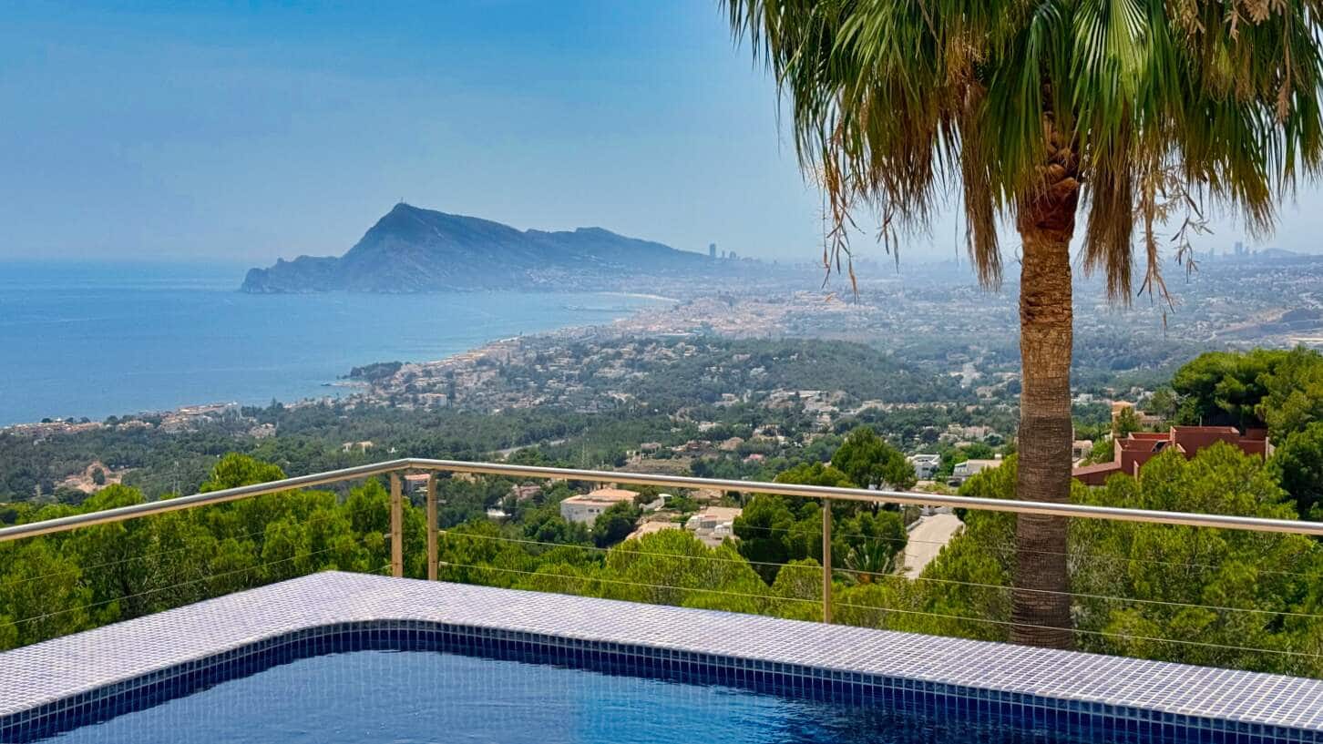 6 slaapkamer Villa te koop in Altea met zwembad garage - € 1.799.000 (Ref: 9888721)
