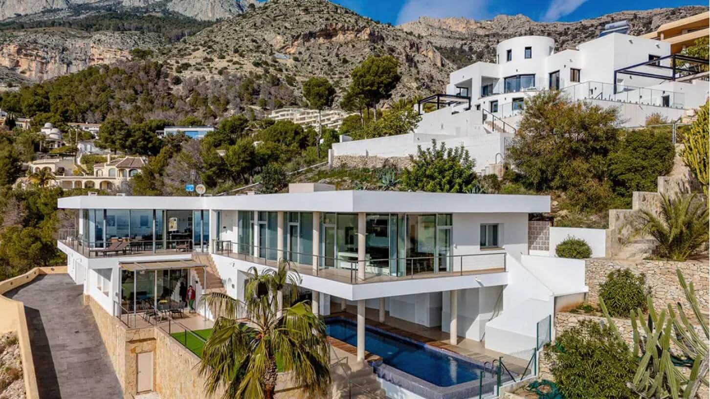 6 slaapkamer Villa te koop in Altea met zwembad garage - € 1.799.000 (Ref: 9888721)