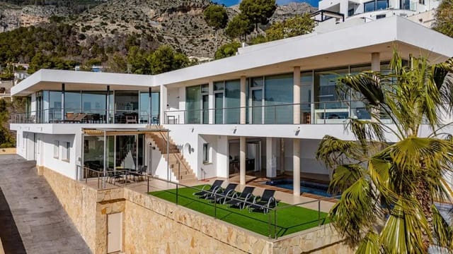 6 quarto Moradia para venda em Altea com piscina garagem - 1 799 000 € (Ref: 9888721)