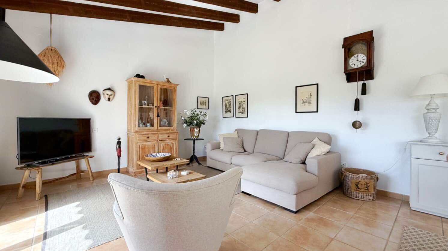 3 bedroom Villa for sale in Altea with pool garage - € 725,000 (Ref: 9911765)