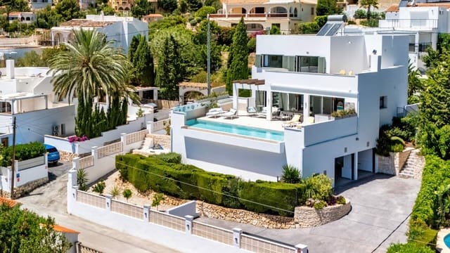 5 soveværelse Villa til salg i Calpe / Calp med swimmingpool garage - € 1.590.000 (Ref: 9911766)