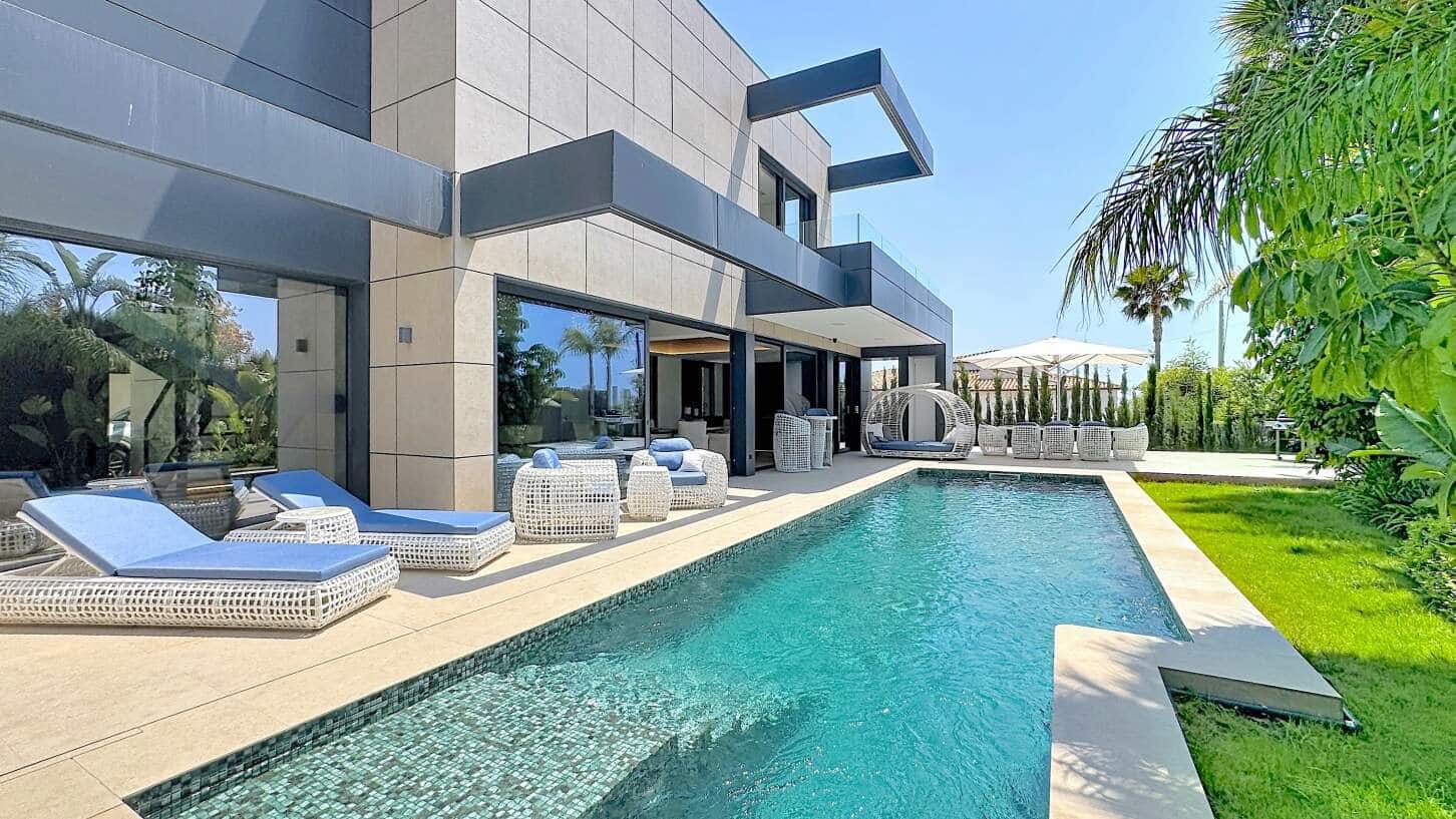 4 slaapkamer Villa te koop in Calpe / Calp met zwembad garage - € 2.290.000 (Ref: 9924962)