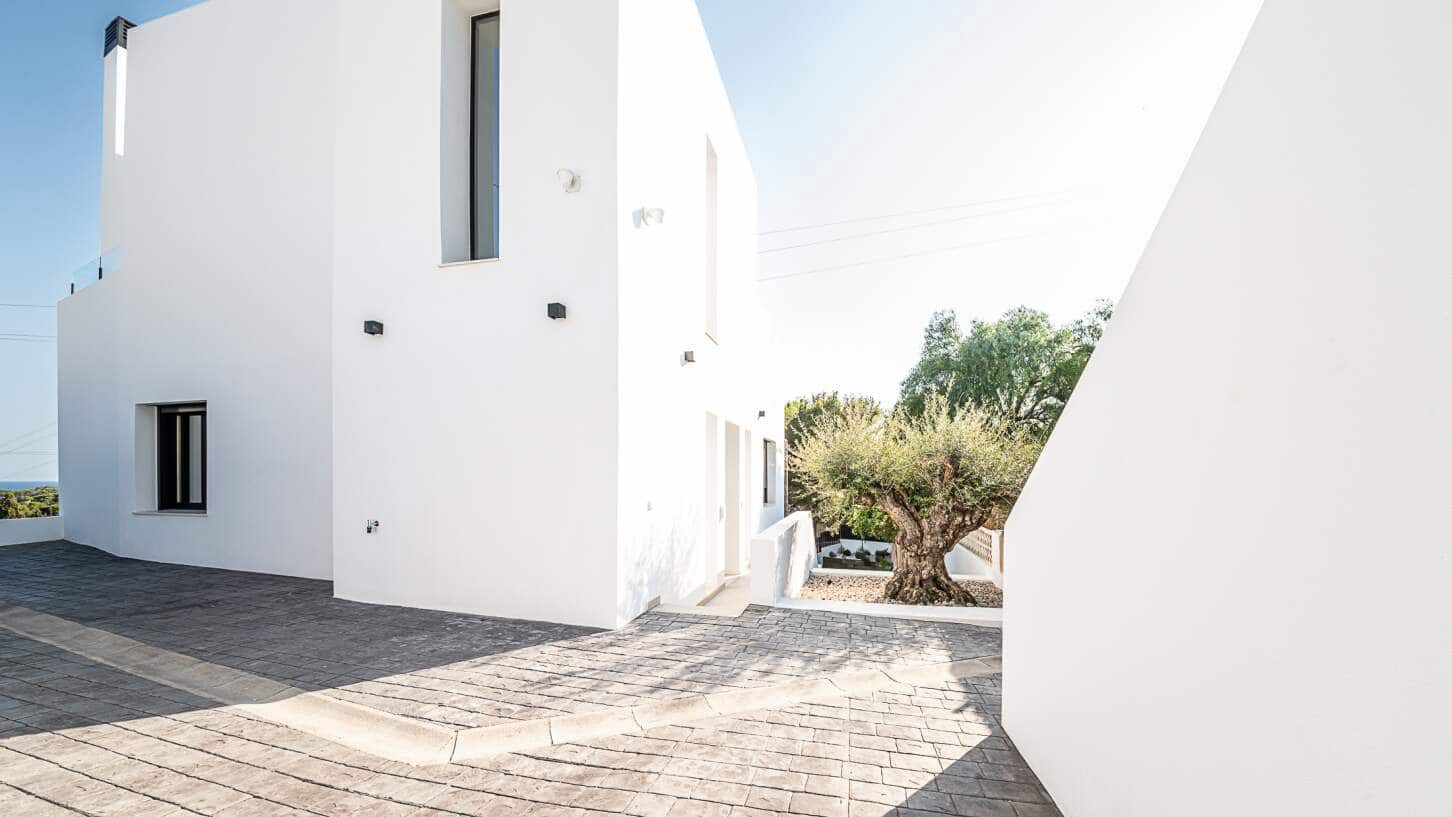 3 soverom Villa til salgs i Benissa med svømmebasseng garasje - € 1 250 000 (Ref: 9937251)