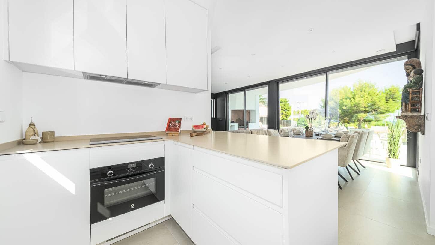 3 soverom Villa til salgs i Benissa med svømmebasseng garasje - € 1 250 000 (Ref: 9937251)