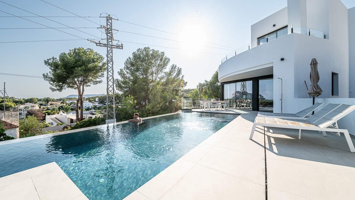 3 soverom Villa til salgs i Benissa med svømmebasseng garasje - € 1 250 000 (Ref: 9937251)