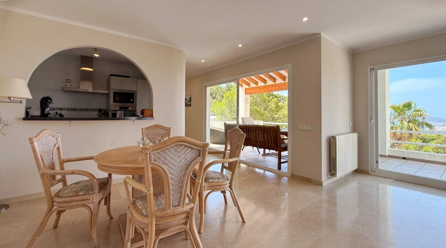 3 quarto Moradia para venda em Altea com piscina garagem - 849 000 € (Ref: 9941214)