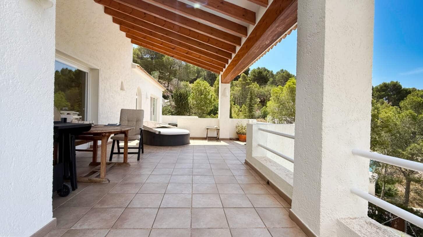 3 quarto Moradia para venda em Altea com piscina garagem - 849 000 € (Ref: 9941214)