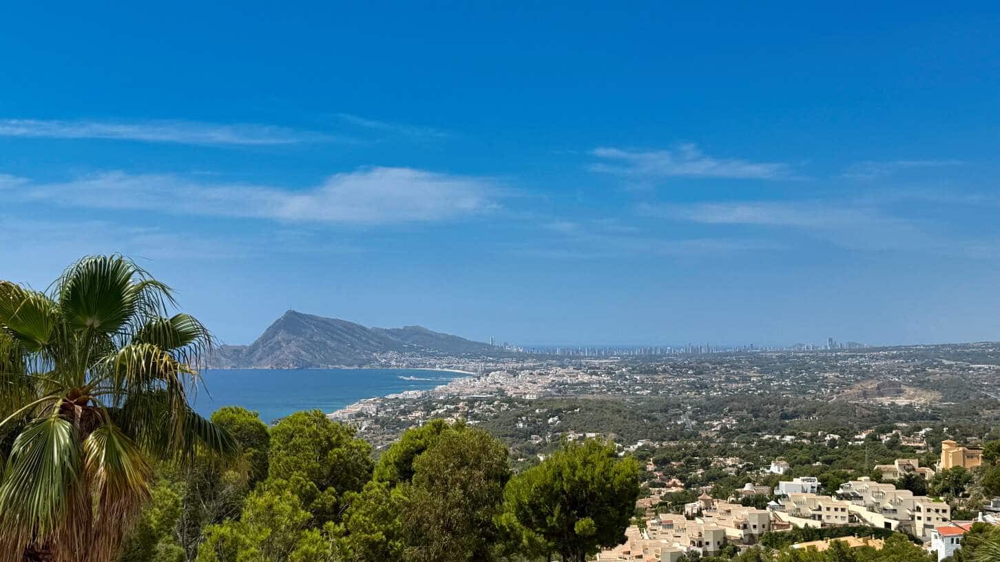 3 quarto Moradia para venda em Altea com piscina garagem - 849 000 € (Ref: 9941214)