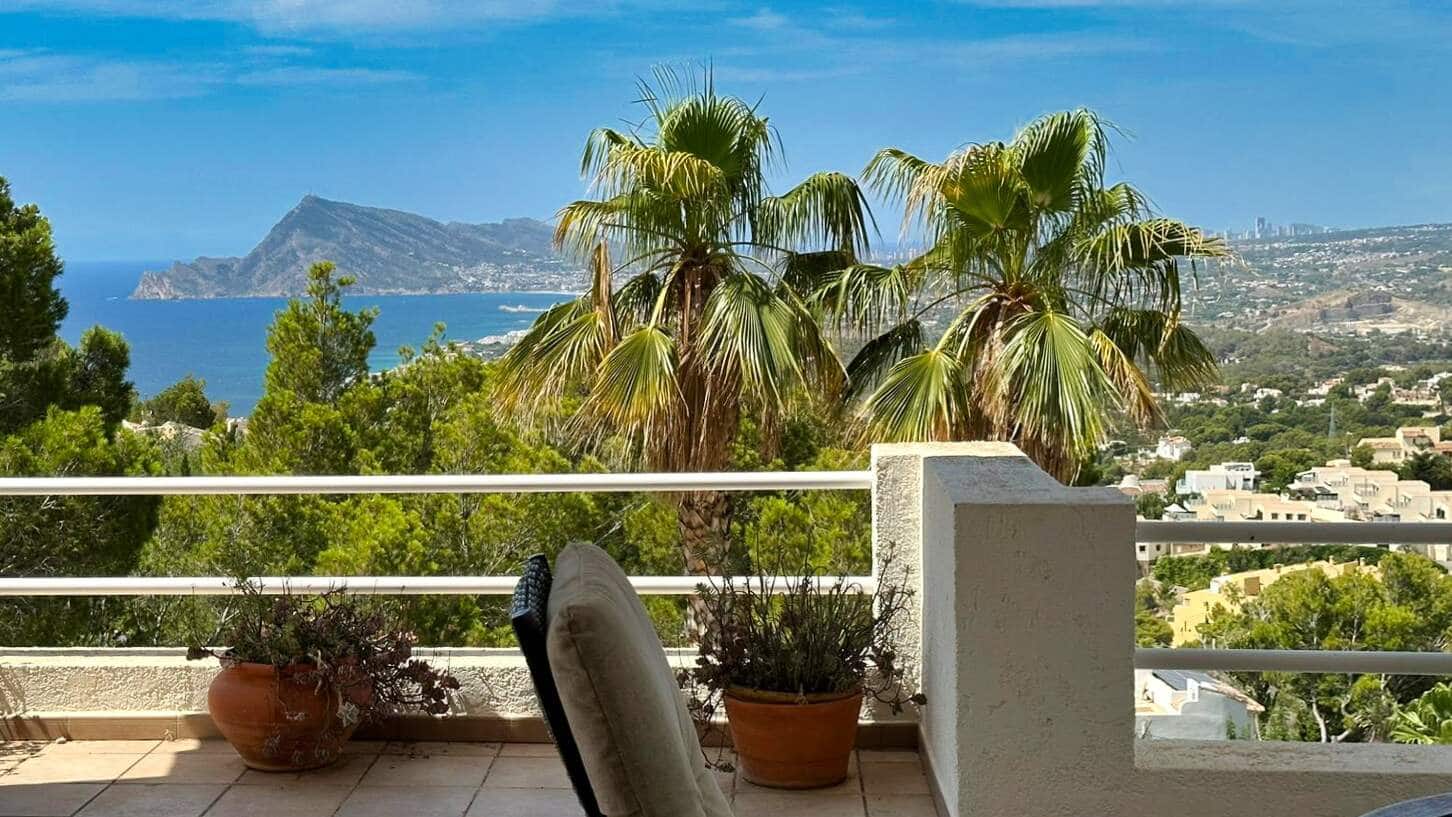 3 quarto Moradia para venda em Altea com piscina garagem - 849 000 € (Ref: 9941214)
