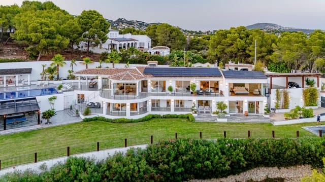 5 sypialnia Willa na sprzedaż w Benissa z basenem garażem - 3 850 000 € (Ref: 9962286)