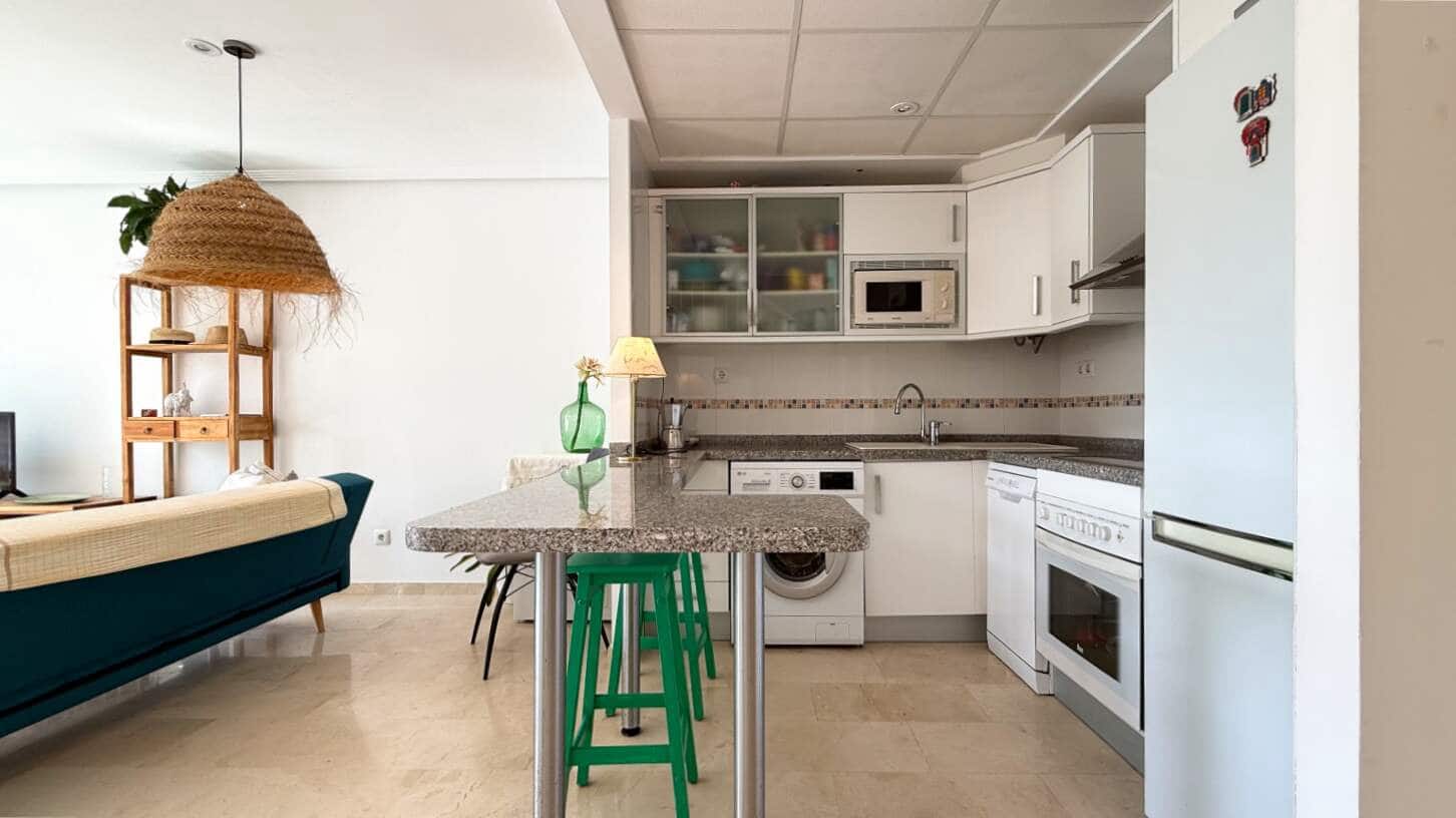 Apartamento de 2 habitaciones en Altea en venta con piscina garaje - 325.000 € (Ref: 9996056)