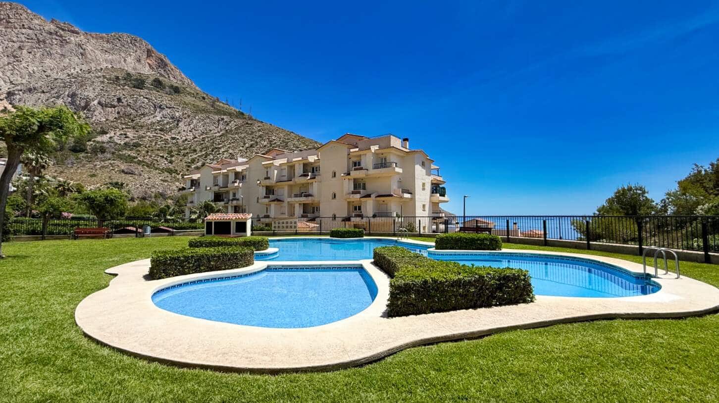 Apartamento de 2 habitaciones en Altea en venta con piscina garaje - 325.000 € (Ref: 9996056)