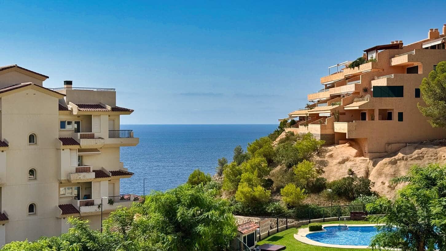 Apartamento de 2 habitaciones en Altea en venta con piscina garaje - 325.000 € (Ref: 9996056)