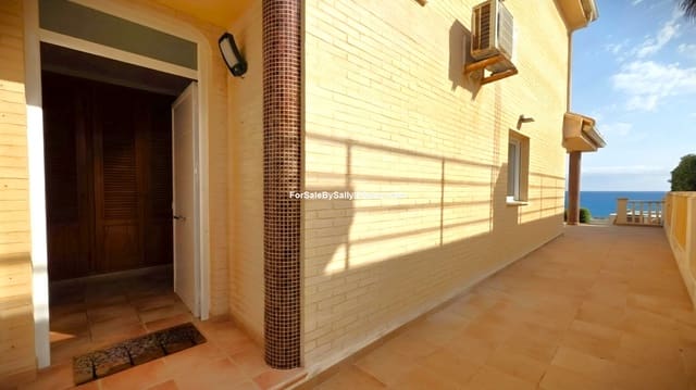 4 quarto Moradia Geminada para venda em Miramar com garagem - 449 000 € (Ref: 10052153)