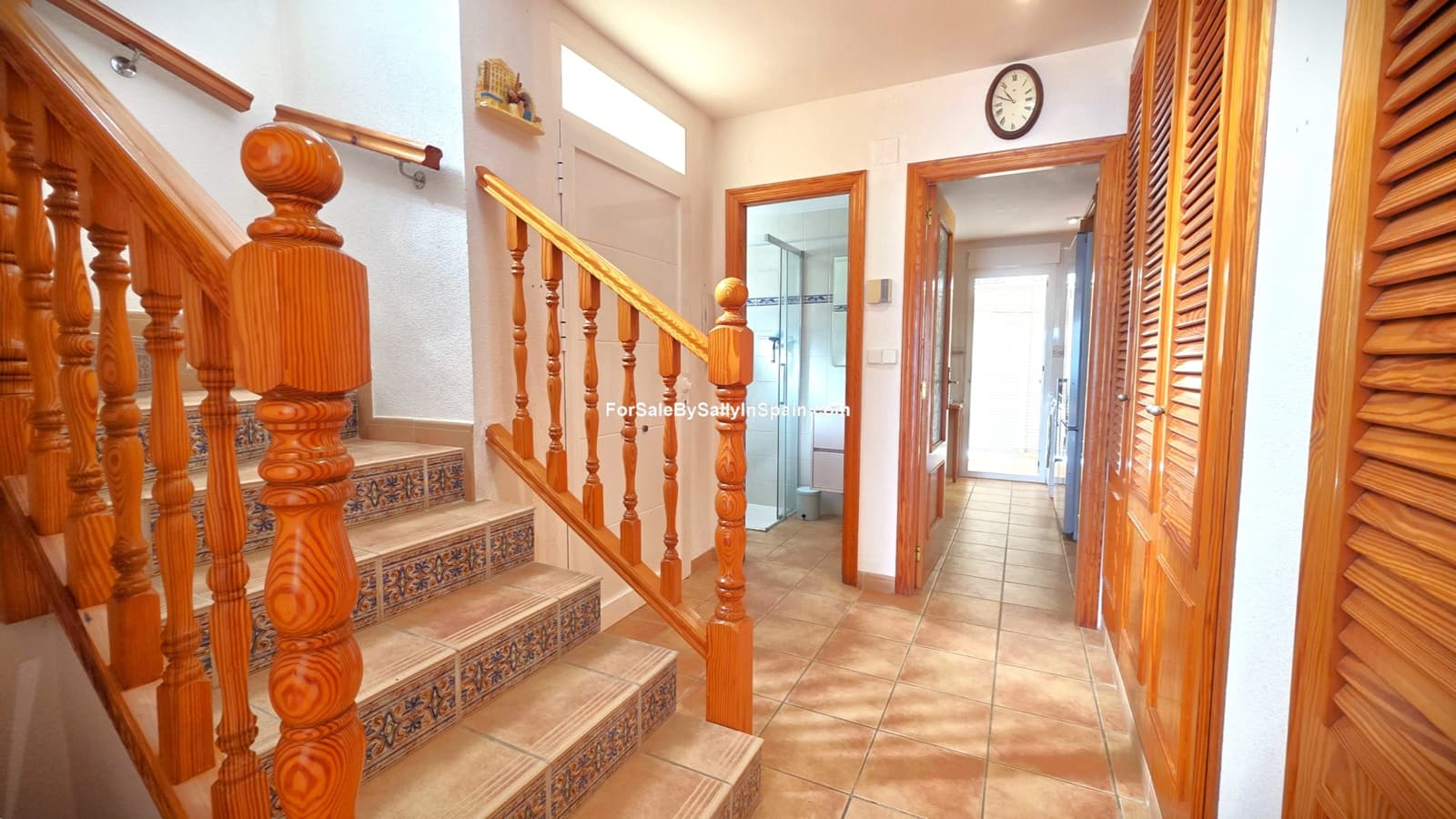 4 quarto Moradia Geminada para venda em Miramar com garagem - 449 000 € (Ref: 10052153)