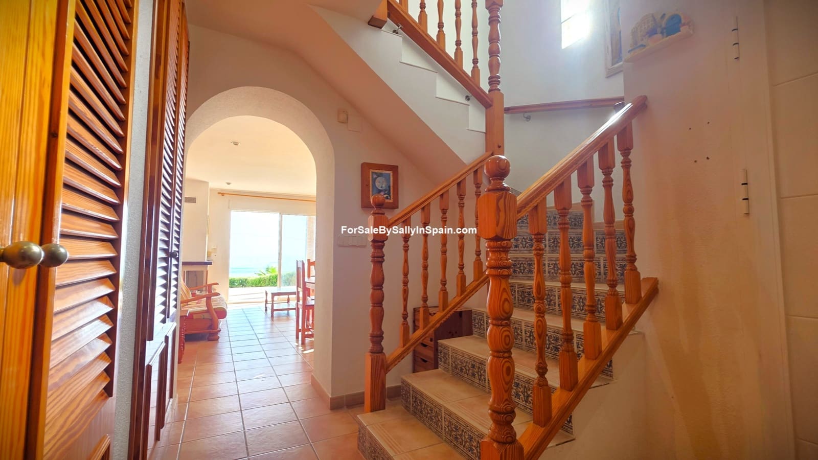 4 quarto Moradia Geminada para venda em Miramar com garagem - 449 000 € (Ref: 10052153)