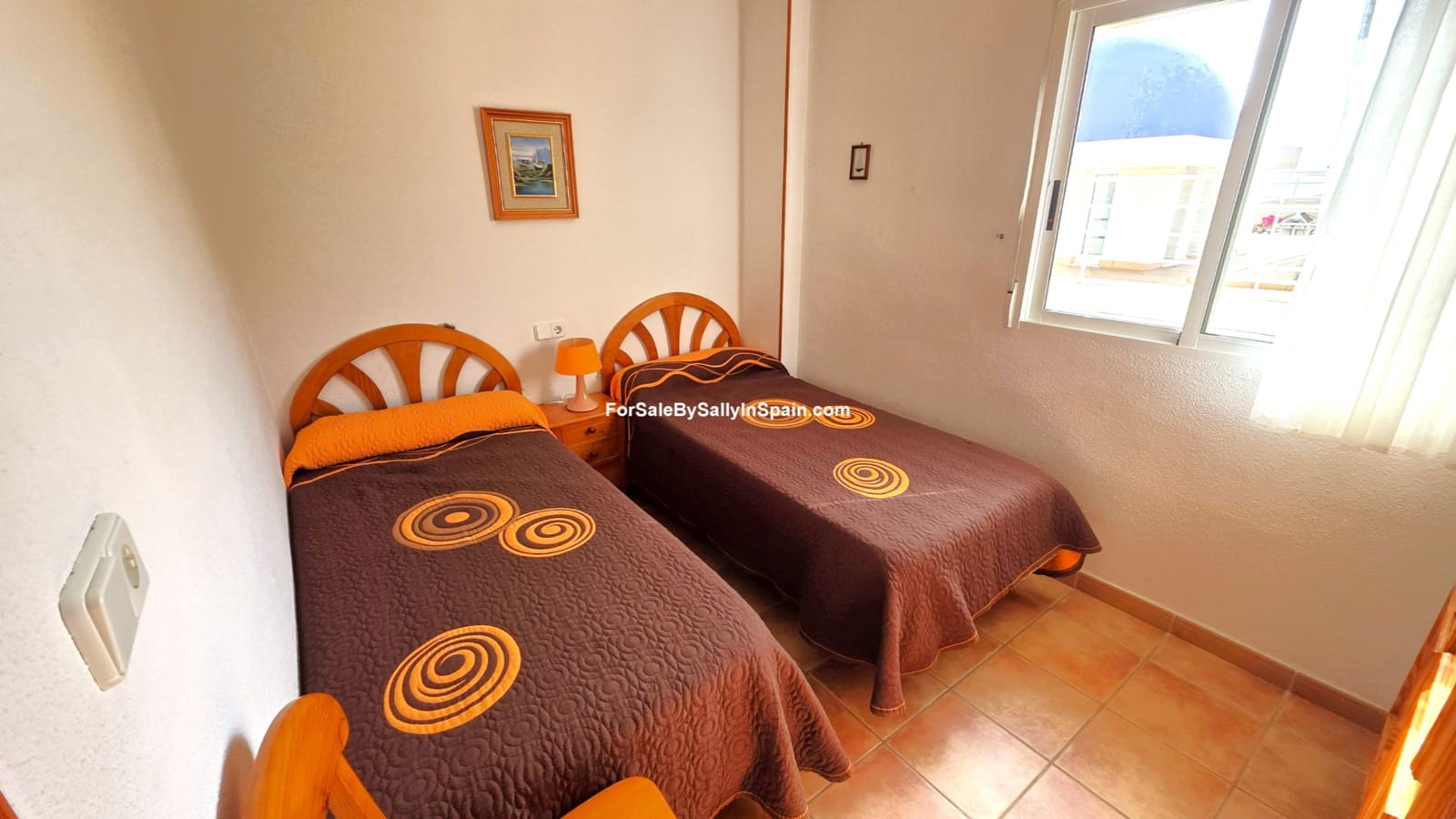 4 quarto Moradia Geminada para venda em Miramar com garagem - 449 000 € (Ref: 10052153)