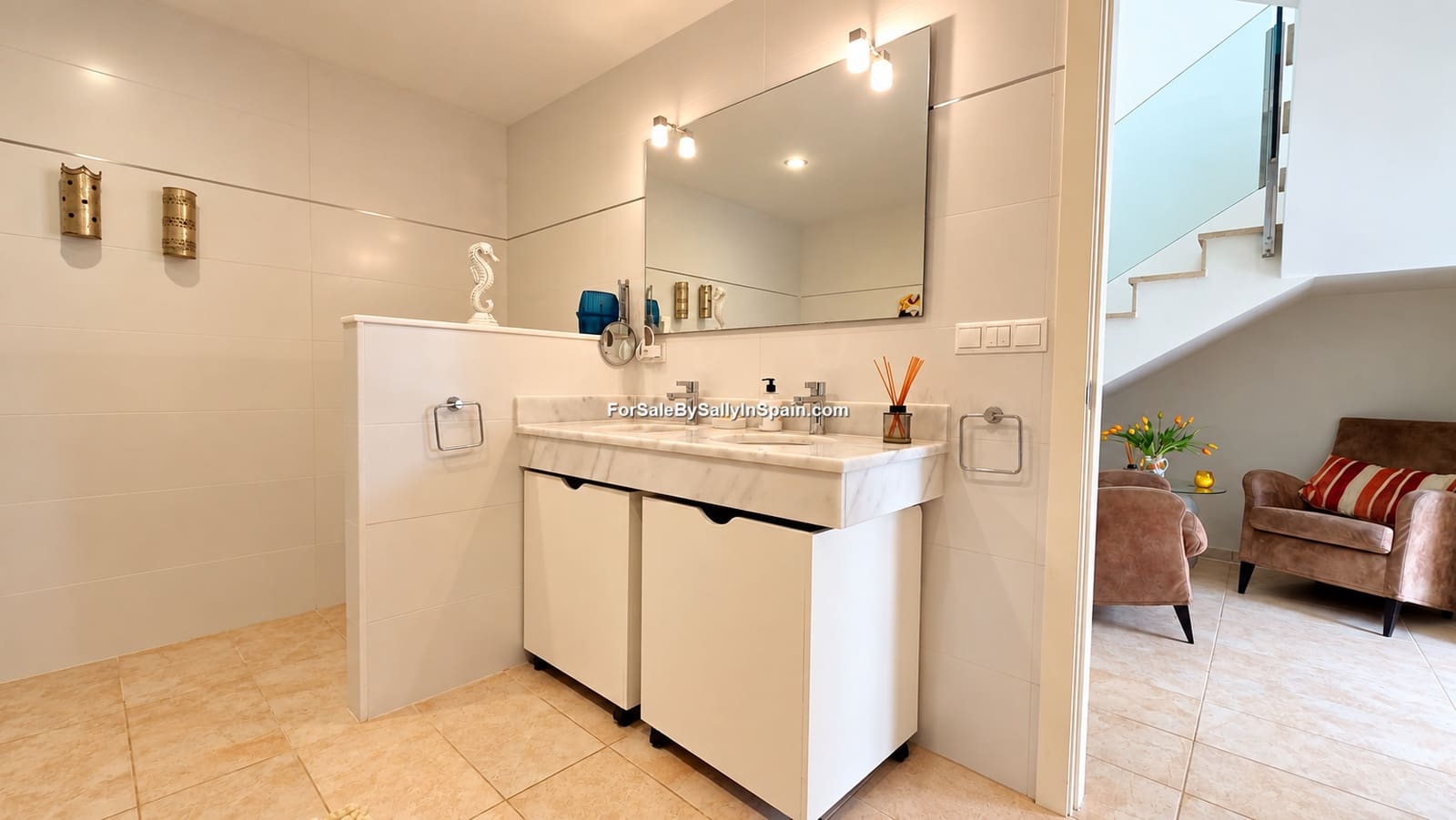 5 bedroom Villa for sale in Barx with pool garage - € 695,000 (Ref: 10163494)
