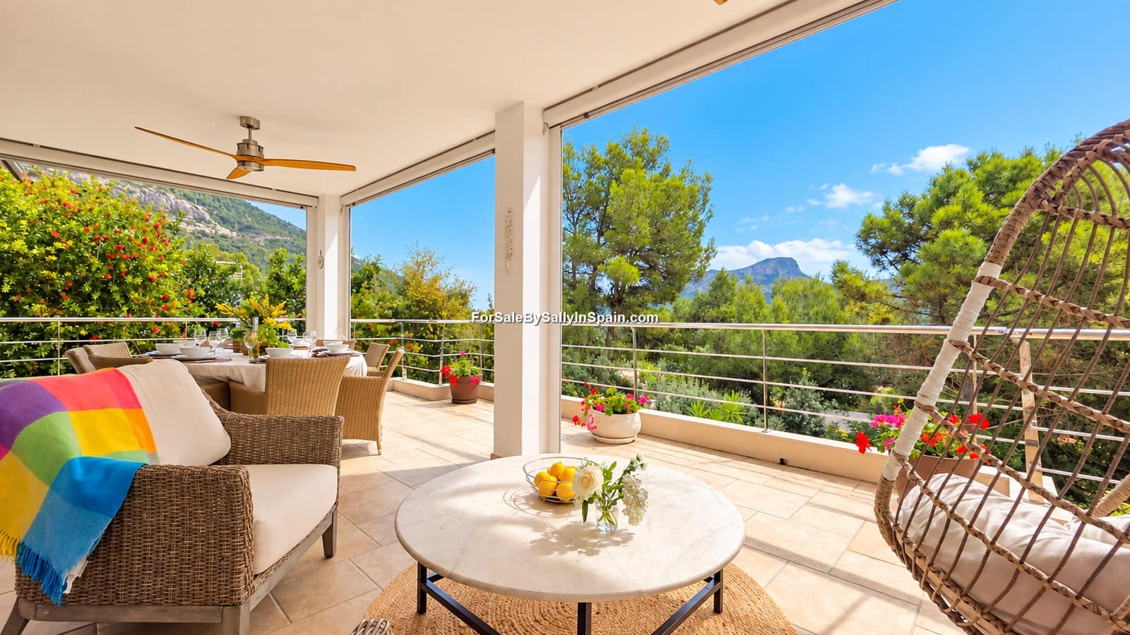 5 bedroom Villa for sale in Barx with pool garage - € 695,000 (Ref: 10163494)
