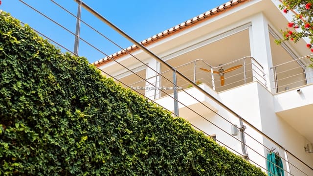 5 quarto Moradia para venda em Barx com piscina garagem - 695 000 € (Ref: 10163494)