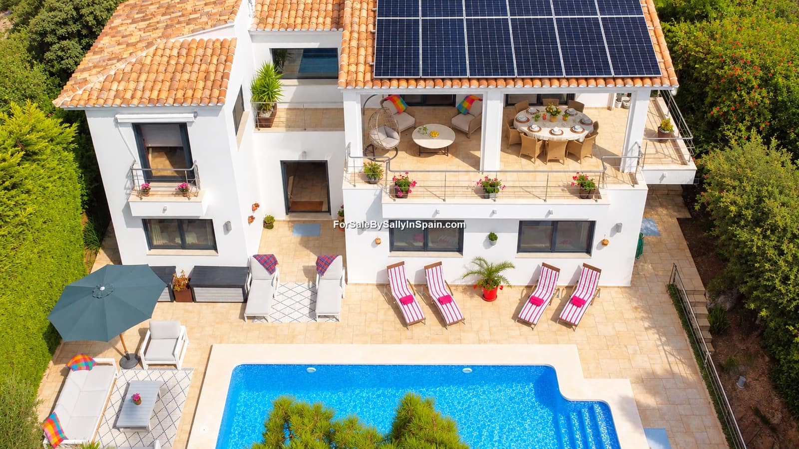 5 bedroom Villa for sale in Barx with pool garage - € 695,000 (Ref: 10163494)