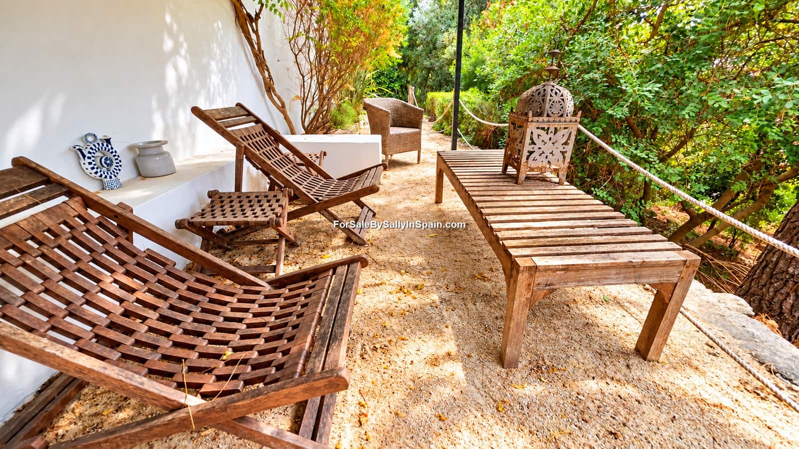5 bedroom Villa for sale in Barx with pool garage - € 695,000 (Ref: 10163494)