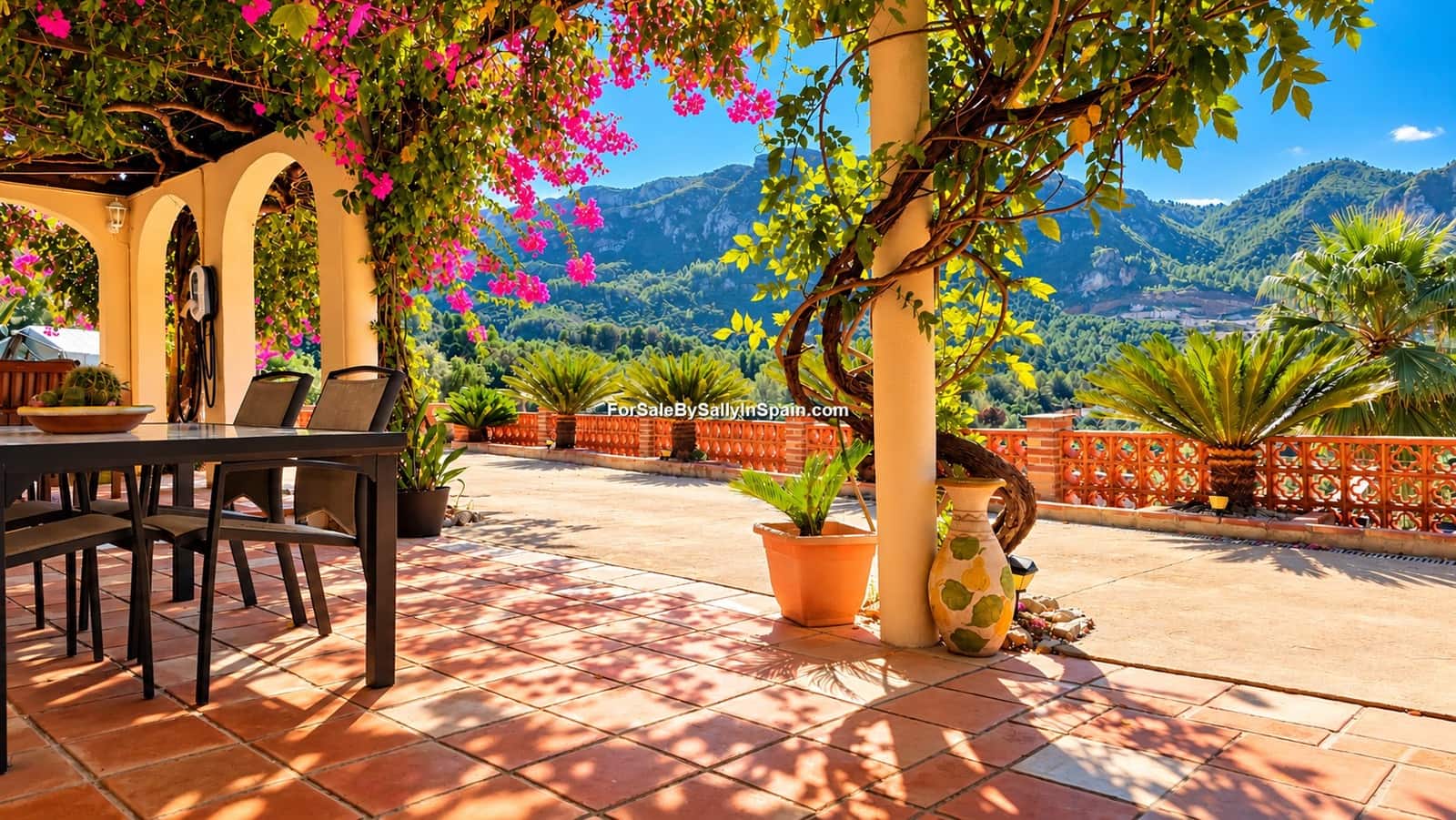 5 soveværelse Villa til salg i Pla de Corrals med swimmingpool garage - € 599.000 (Ref: 10165032)