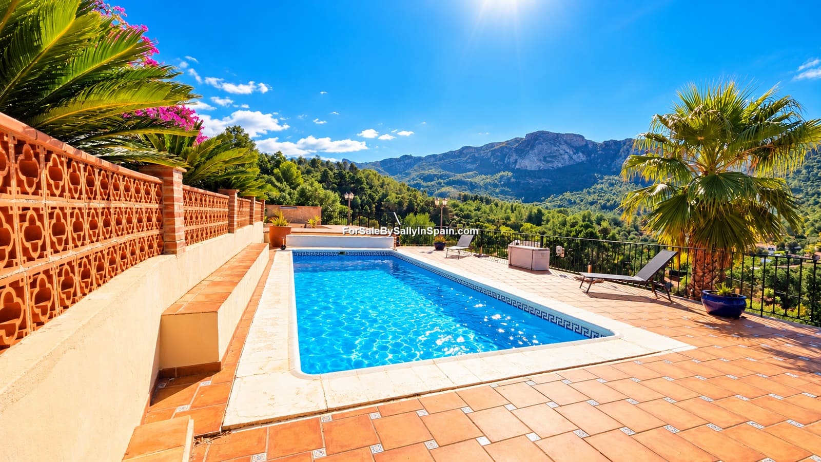 5 soveværelse Villa til salg i Pla de Corrals med swimmingpool garage - € 599.000 (Ref: 10165032)