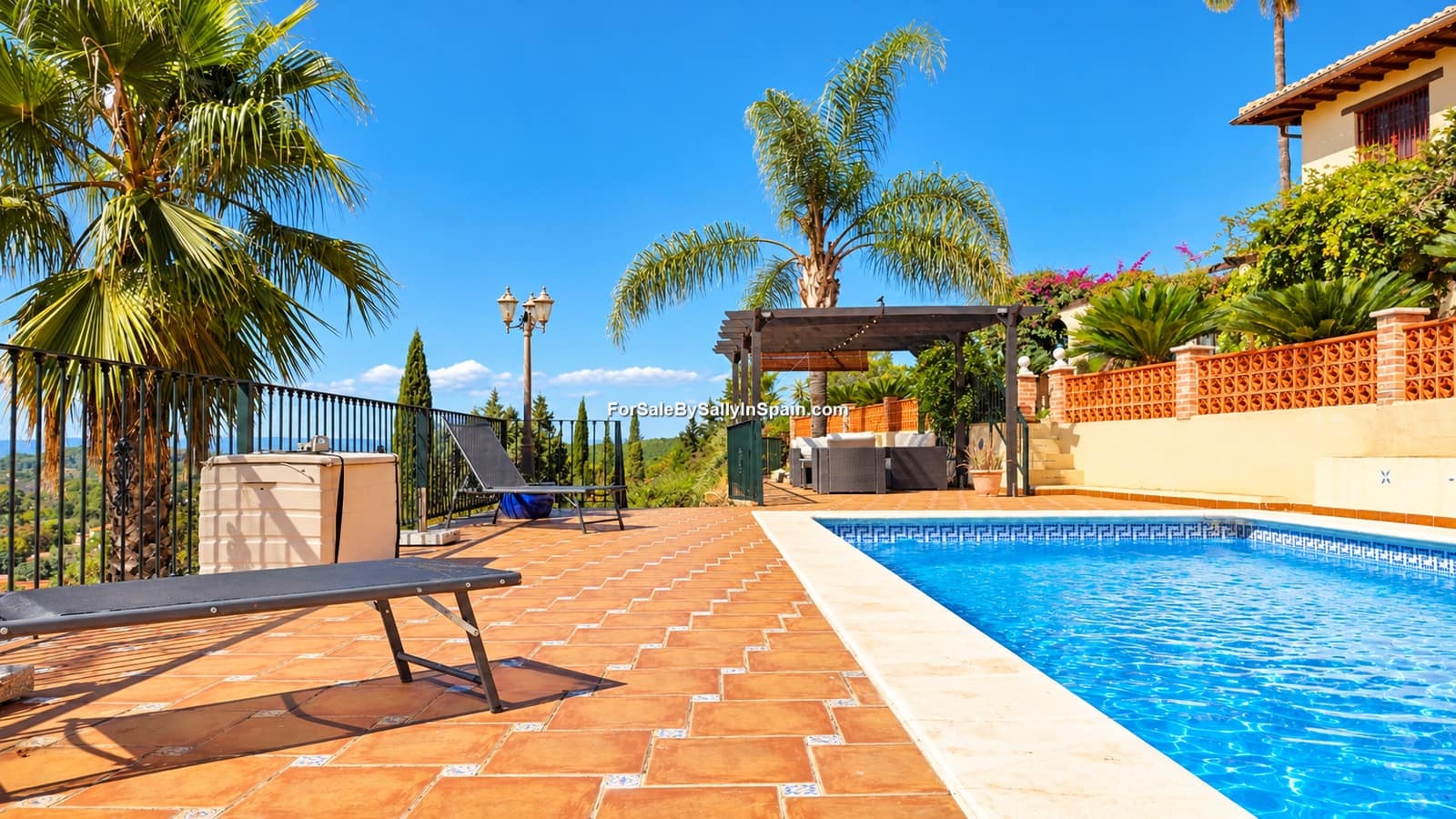 5 soveværelse Villa til salg i Pla de Corrals med swimmingpool garage - € 599.000 (Ref: 10165032)