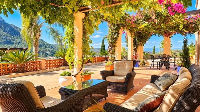 5 soveværelse Villa til salg i Pla de Corrals, Simat de la Valldigna med swimmingpool garage - € 599.000 (Ref: 10165032)
