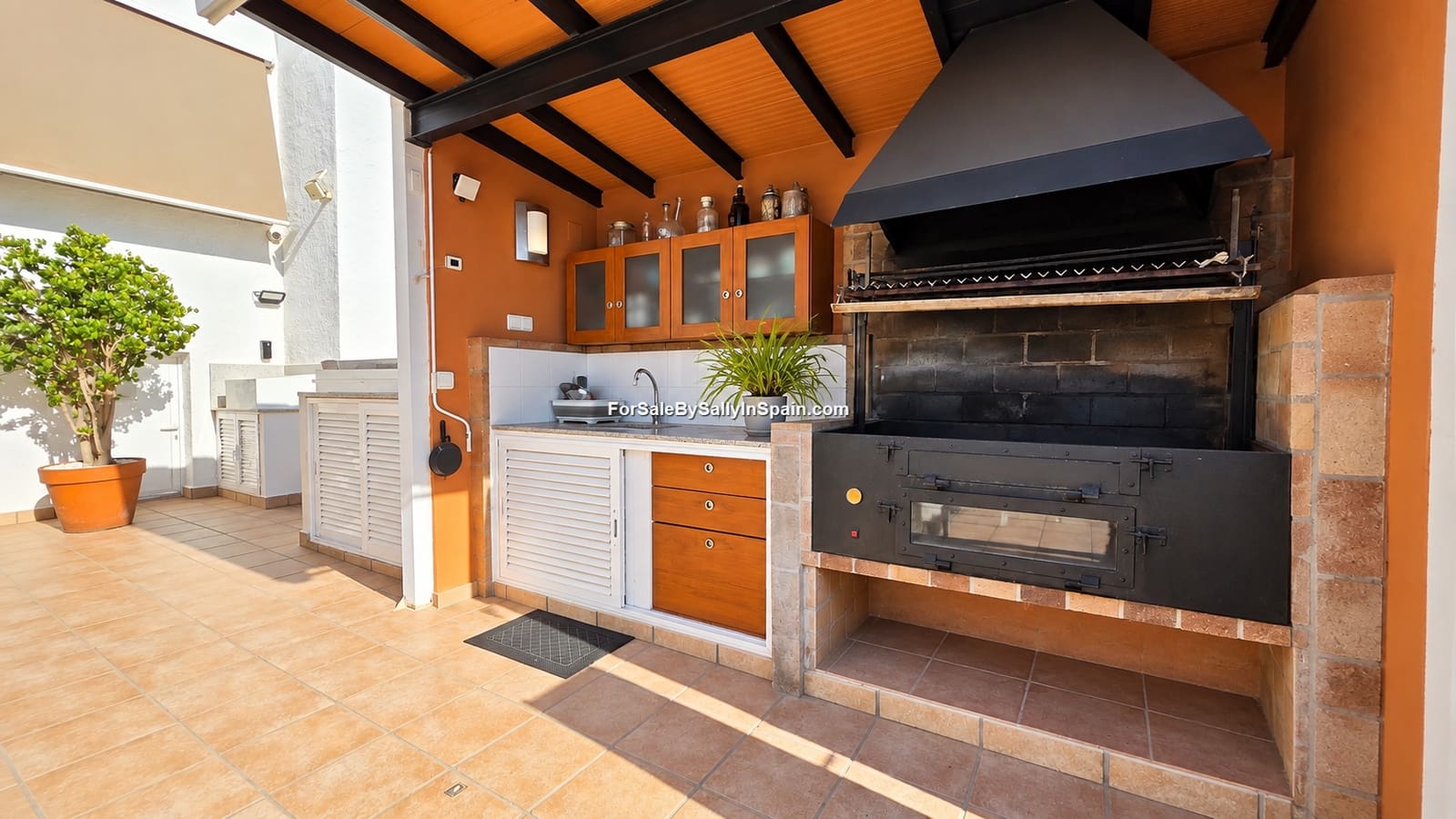 3 sovrum Villa till salu i Gandia med pool garage - 749 000 € (Ref: 10165135)