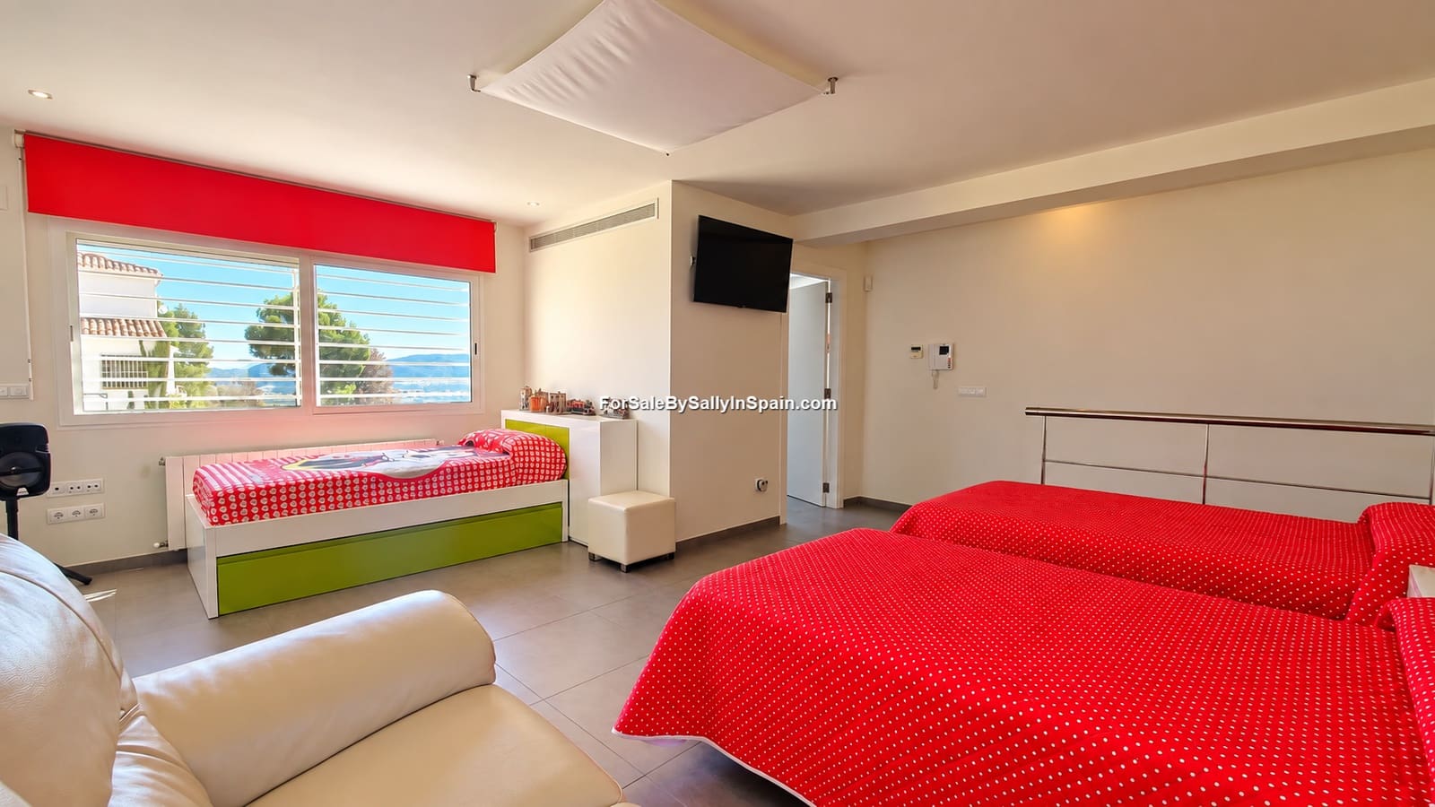 3 sovrum Villa till salu i Gandia med pool garage - 749 000 € (Ref: 10165135)