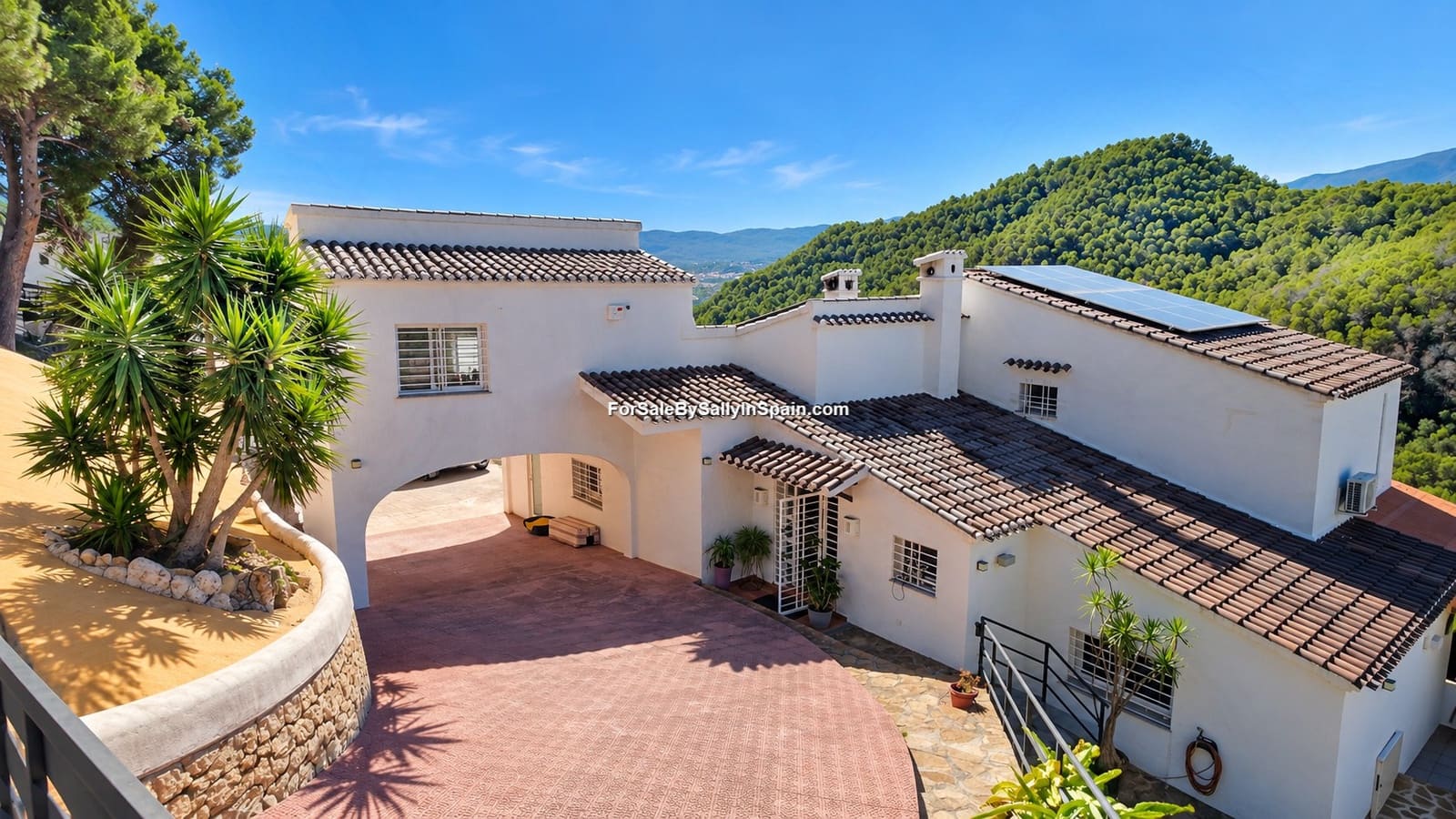 3 sovrum Villa till salu i Gandia med pool garage - 749 000 € (Ref: 10165135)