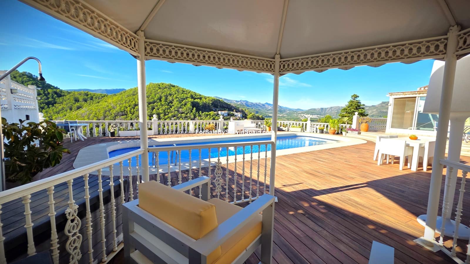 3 sovrum Villa till salu i Gandia med pool garage - 749 000 € (Ref: 10165135)