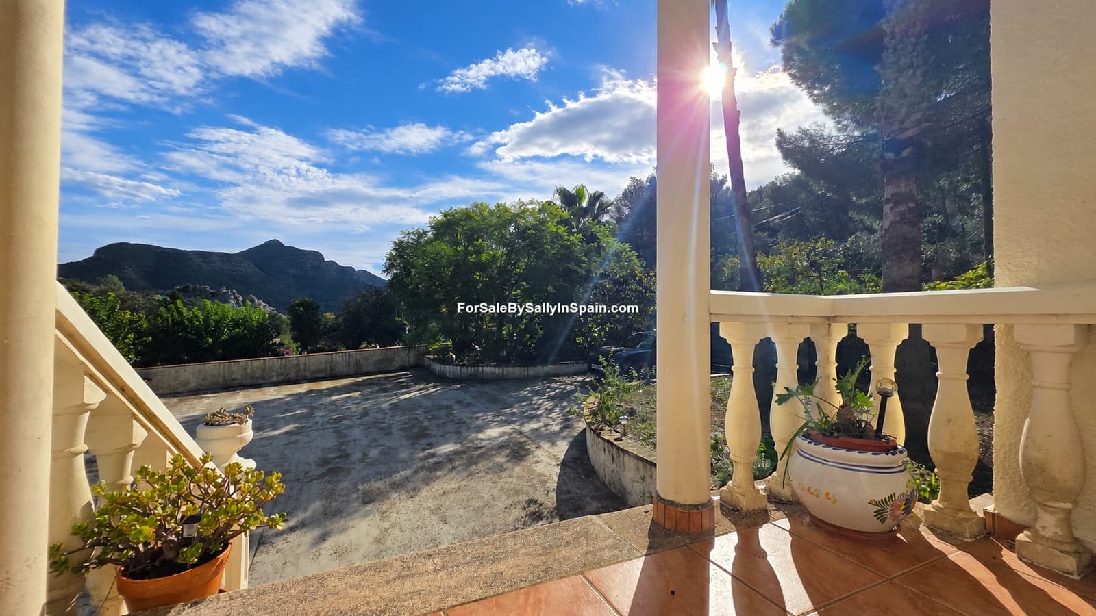 3 Zimmer Villa zu verkaufen in Barx mit Pool Garage - 269.000 € (Ref: 10183253)