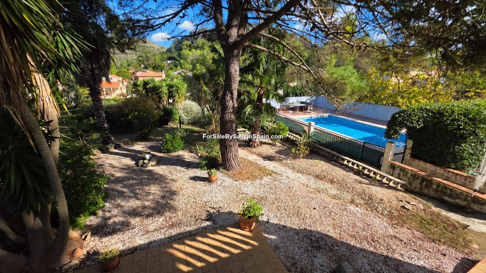 3 Zimmer Villa zu verkaufen in Barx mit Pool Garage - 269.000 € (Ref: 10183253)