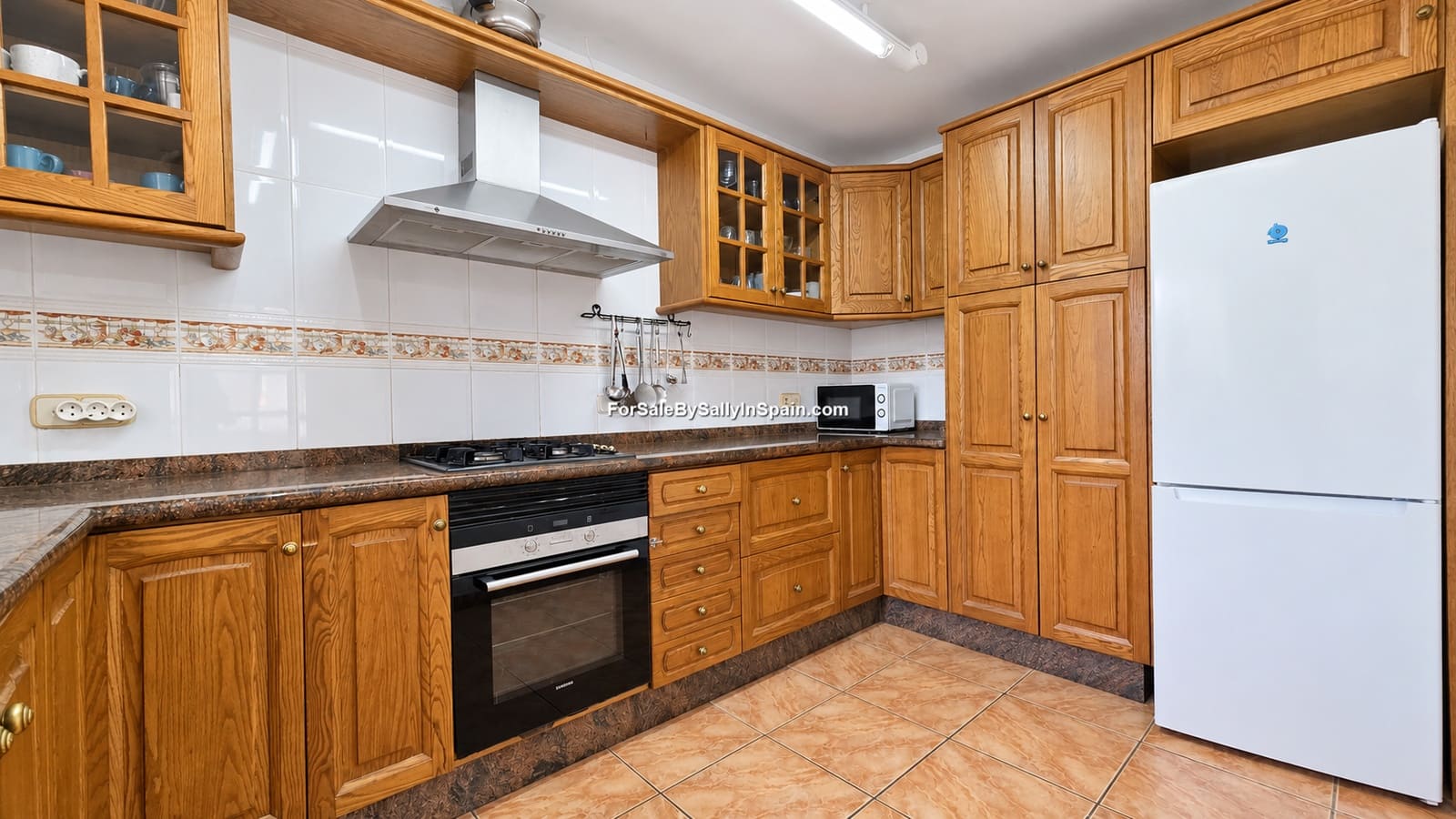 3 Zimmer Villa zu verkaufen in Barx mit Pool Garage - 269.000 € (Ref: 10183253)